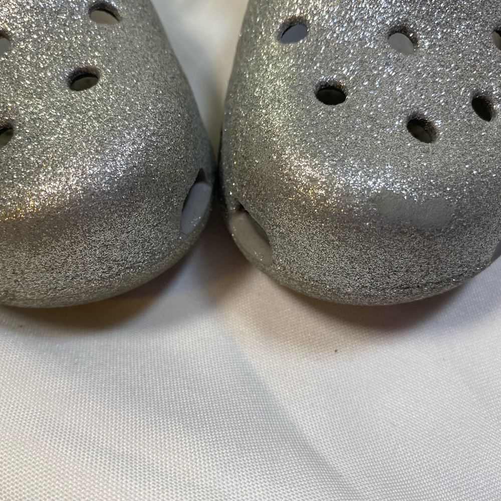 Crocs girls silver glitter sandals shoes double ankle straps Sz 13 - Picture 2 of 9